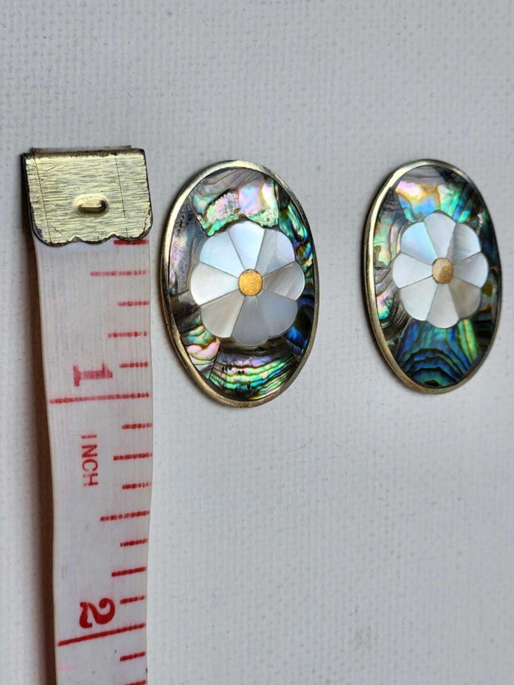 Mother-of-Pearl silver mosaic flower inlay abalone stud earrings made in Mexico - Picture 5 of 7
